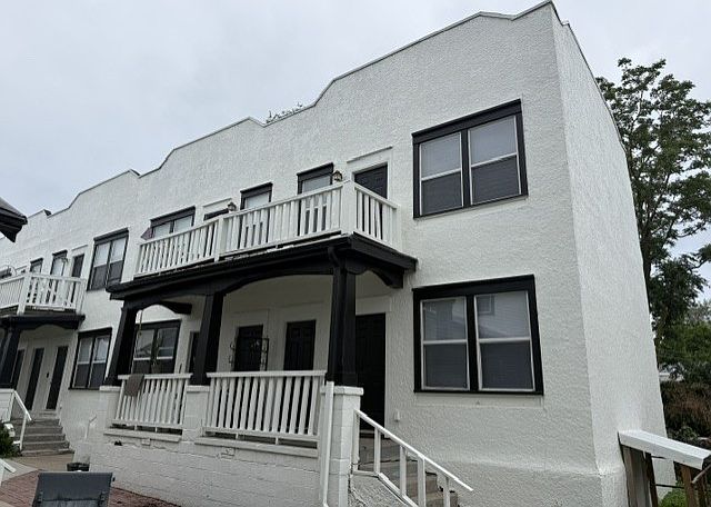 1st image of 1416 S 16th St APT 105