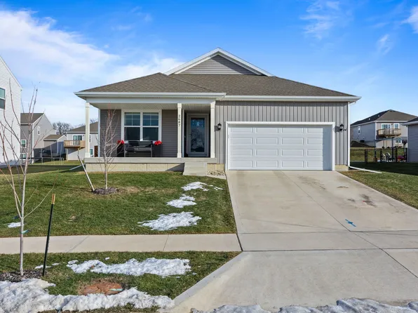 2687 E 50th St, Des Moines, IA 50317