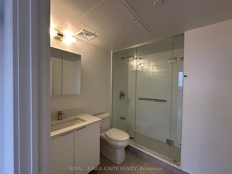 2033 Kennedy Rd #3002 — Photo 16