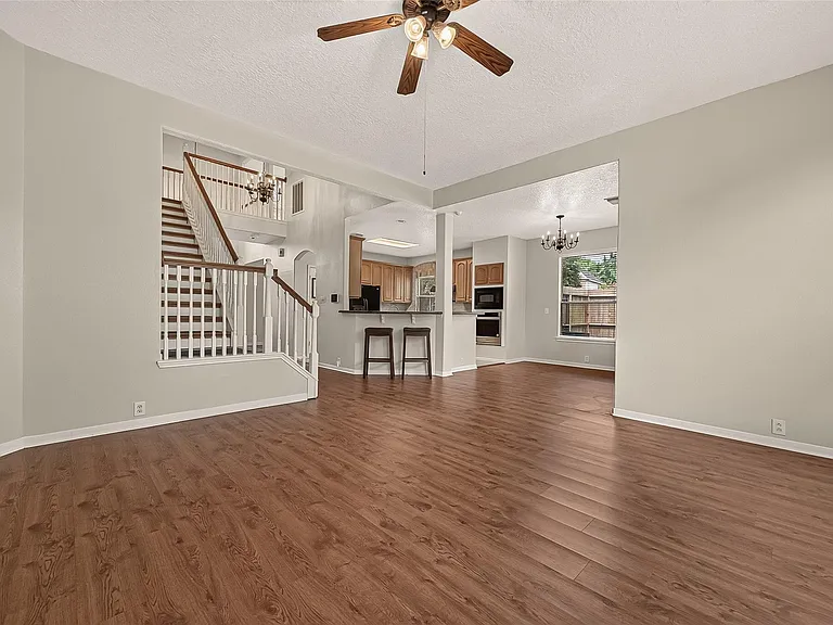 11218 Timbertree Ln — Photo 13
