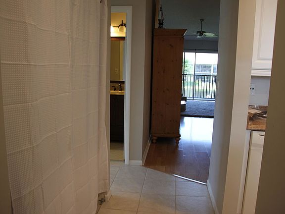 4th image of 3051 SE Aster Ln APT 406