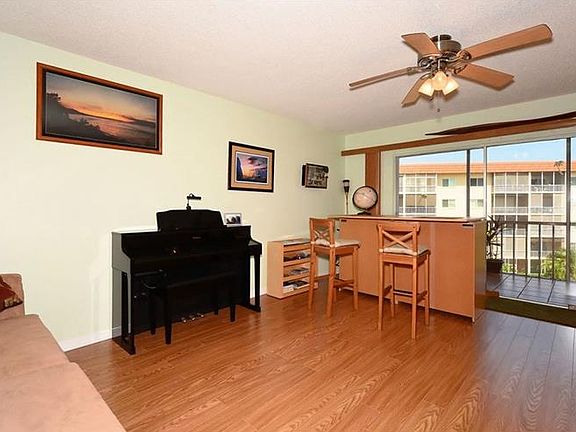 5th image of 1600 1st Ave W APT 404A