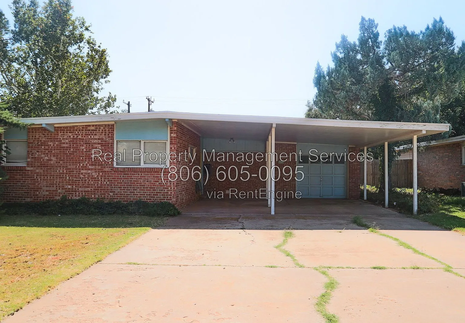 3 bed, 1.0 bath, 1120 sqft, $1,045 — Photo 1