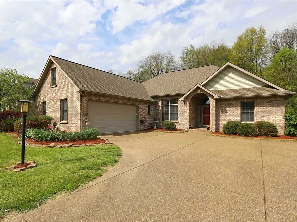 1st image of 2855 Oak Trail Dr