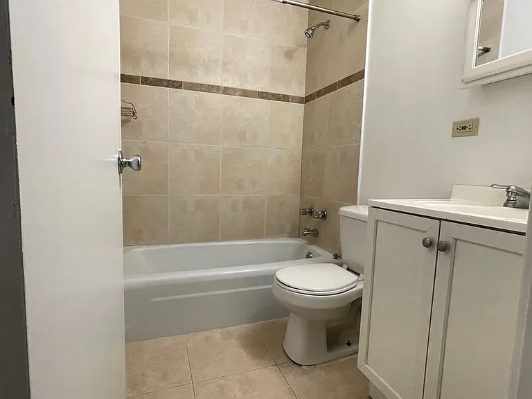 Lakeview Living! — Photo 21