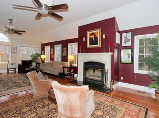 100 Cedar Rd, Katonah, NY 10536