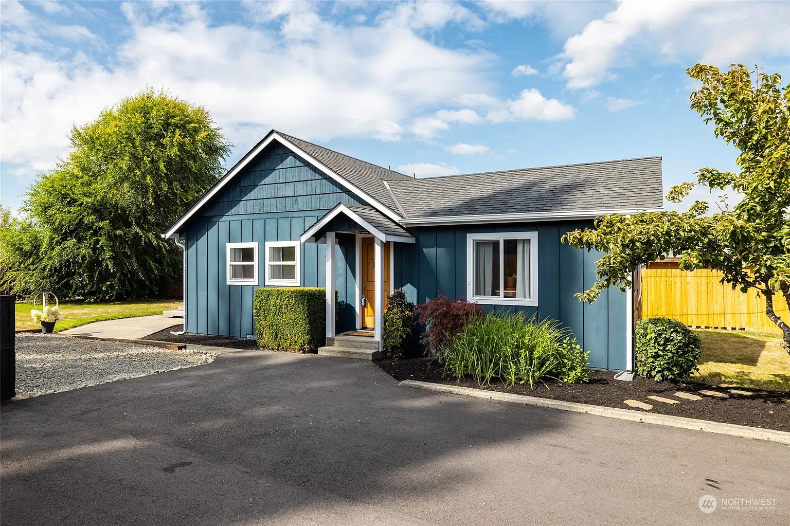 309 N Laventure Road photo 1