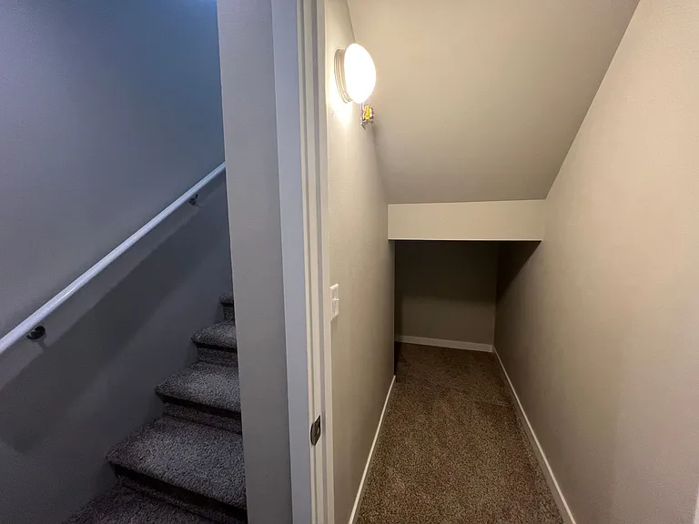 514 Fielding Ct — Photo 40