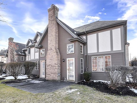 5th image of 1 Aberdeen Ct