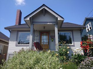 6747 17th Ave NW, Seattle, WA 98117