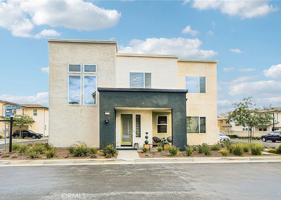 1st image of 27003 Goldfields Ct