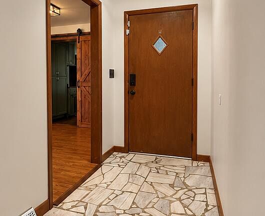 3rd image of 4142 S Broadway Avenue