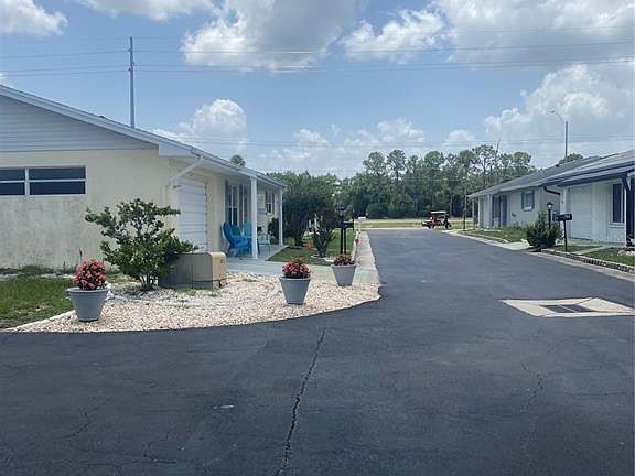 4th image of 703 Huxley Pl