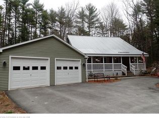 40 Division Rd, Limerick, ME 04048