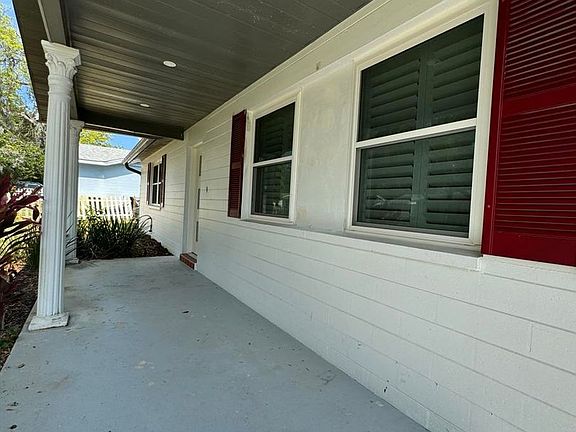 2nd image of 28 Mayfield Cir