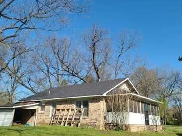 301 N Hartford Ave, Russellville, AR 72801