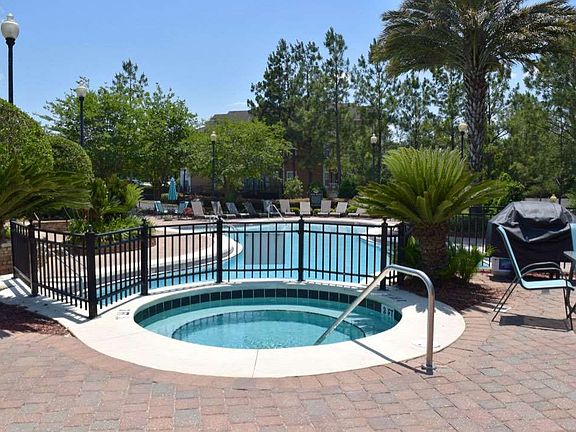 5th image of 2801 Chancellorsville Dr #428-4