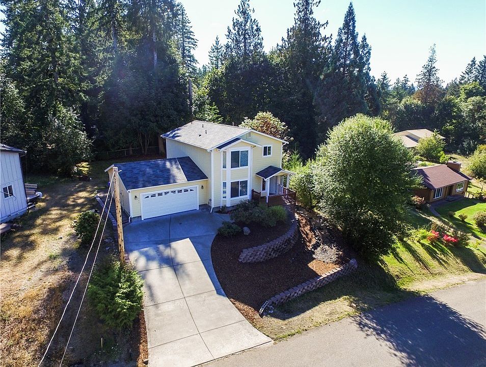 1st image of 111 E Skyline Dr