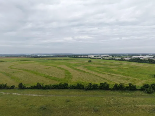 532 E Hillyard Rd, Troy, TX 76579