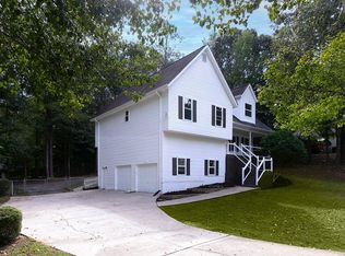 180 Tanglewood Dr, Hiram, GA 30141