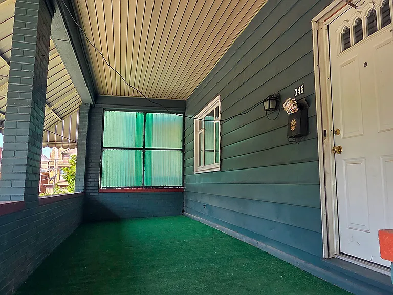 346 E 12th Ave #1 — Photo 3