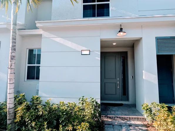 (undisclosed Address), Pompano Beach, FL 33060