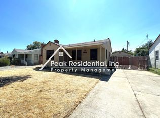 6012 Sampson Blvd, Sacramento, CA