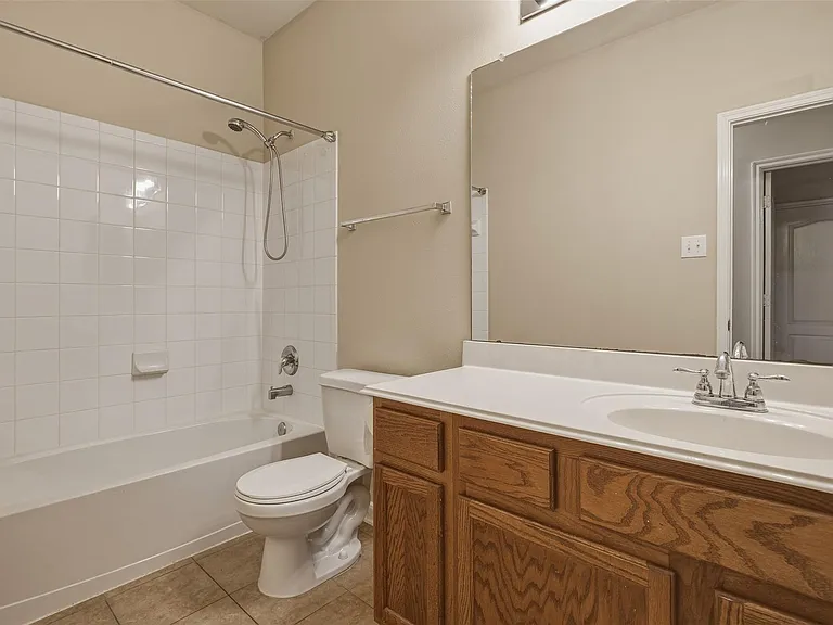 8515 Clarkman Ridge Ln — Photo 24