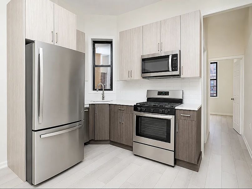 1st image of 698 Hancock St #2G