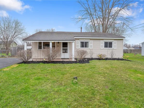 7867 Eisenhower Blvd, Bridgeport, NY 13030