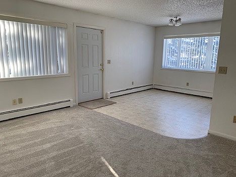 3rd image of 3246 Adams Dr #1