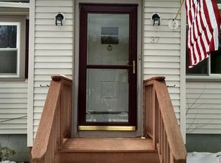 37 Pondover Rd, Billerica, MA 01821