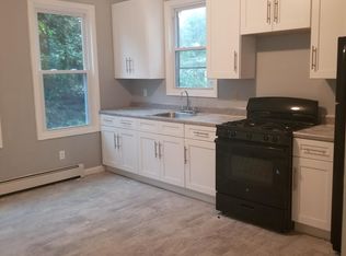 701 Grove St #2M, Irvington, NJ 07111