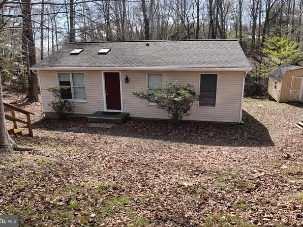 1111 San Angelo Dr, Lusby, MD 20657