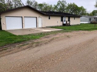 89218 5725th Ave, Wynot, NE 68792