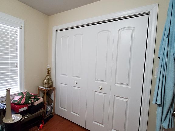 2nd image of 8848 S Cornell Ave