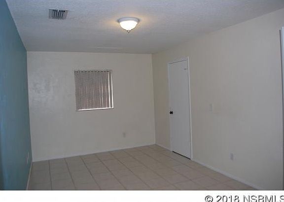 4th image of 3042 Woodland Dr
