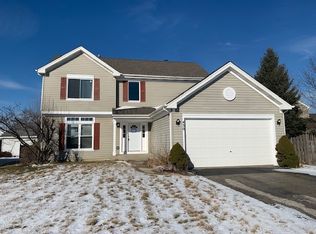 430 W Sweet Clover Rd, Round Lake, IL 60073