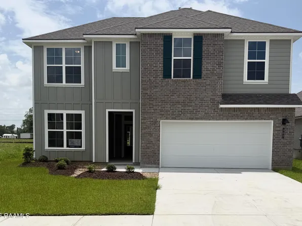 302 Bellewood Dr, Lafayette, LA 70507