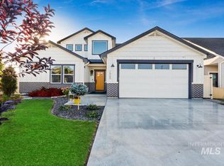 1905 N Klemmer Ave, Kuna, ID 83634