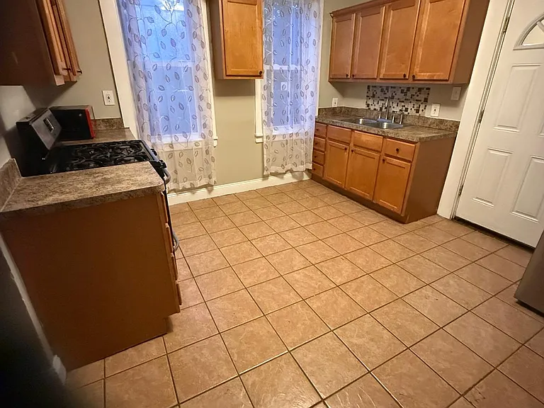 3682 Beyerle Rd — Photo 13