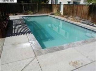 600 Canyonwood Dr, Brentwood, CA