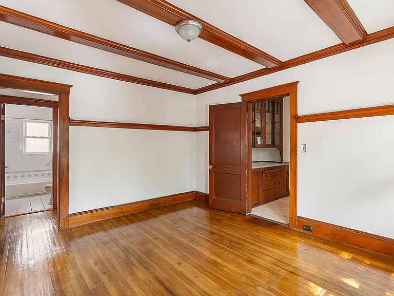 29-31 Chatham St #2 — Photo 9