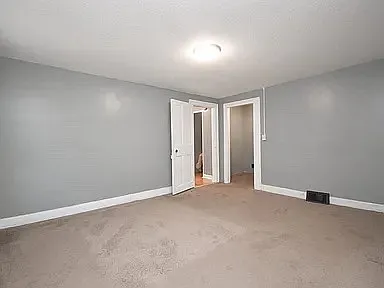 15 Pleasant St #1 — Photo 3