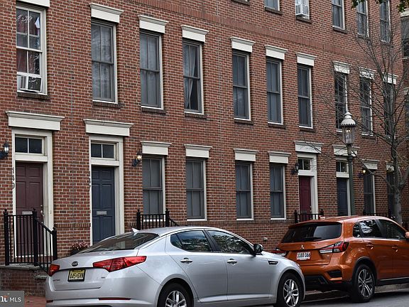 3rd image of 139 Jackson St