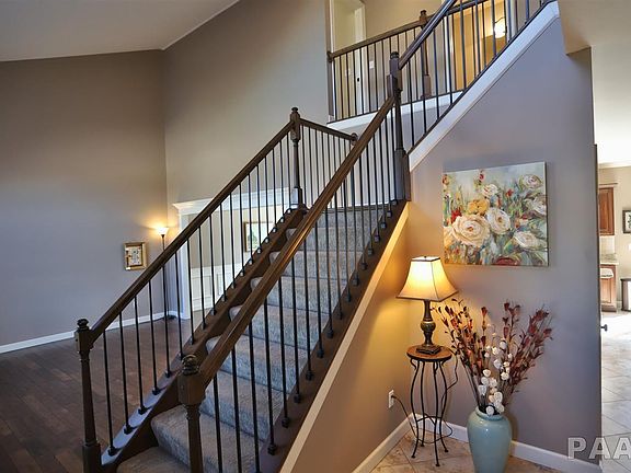 4th image of 3008 W Wessex Dr