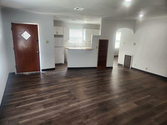 3rd image of 1712 Simpson Ave #1714