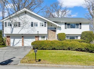 68 Ralph Rd, New Rochelle, NY 10804