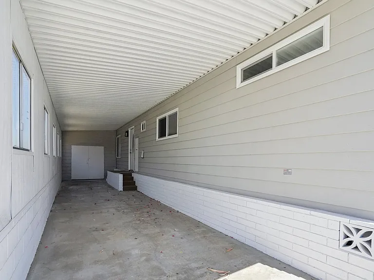 33423 Barcelona Dr — Photo 3