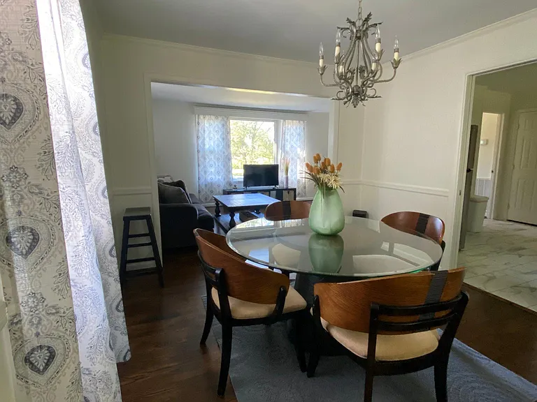 770 Vanderbilt Rd — Photo 4